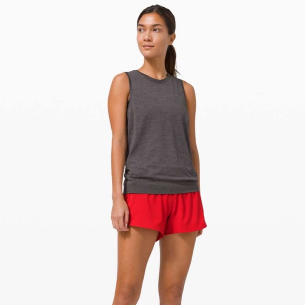 NWT Lululemon Speed Up Short - Size 2